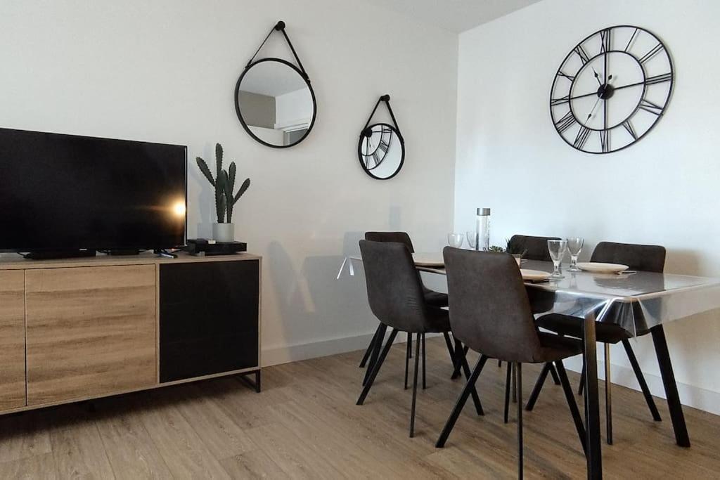 Les Geraniums, Bel Appartement Renove, Proche Plage Et Commerces La Seyne-sur-Mer Dış mekan fotoğraf